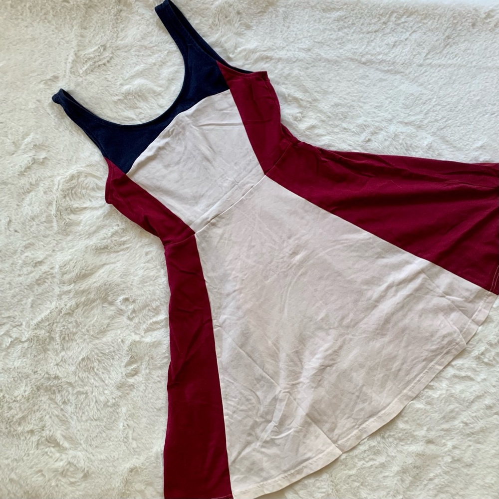 Express skater dress maroon navy off-white sz S